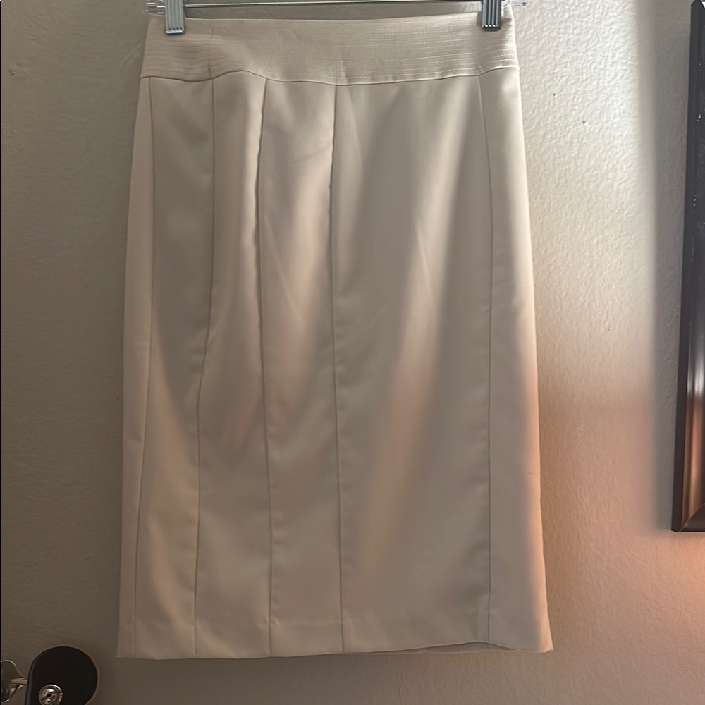 H&M Women's Elegant Pencil Cream Lined Skirt Slit Size 4 Zipper